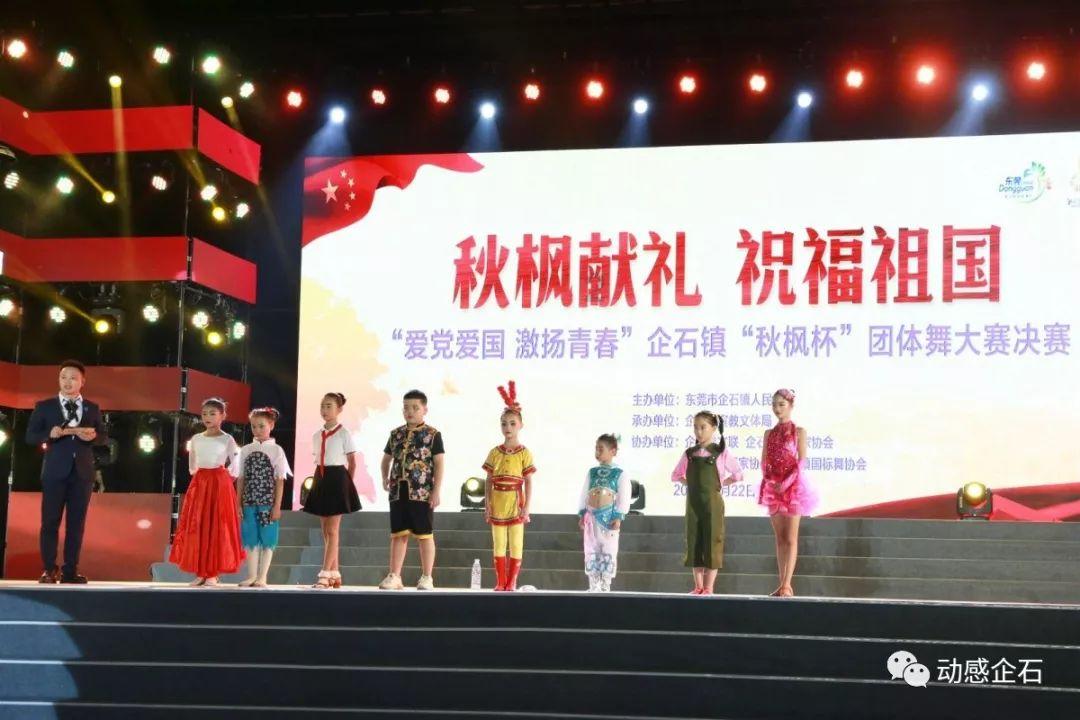 农村自建房需要办理哪些证件？只有农村户口可以办理吗？游戏画面